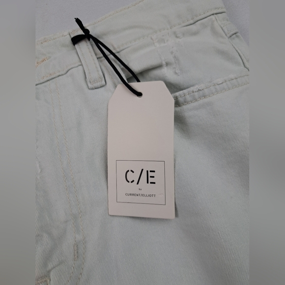 Current/Elliott Relaxed Cuffed Boyfriend Fit Jeans Light Blue Size 27 NWT - Picture 10 of 16